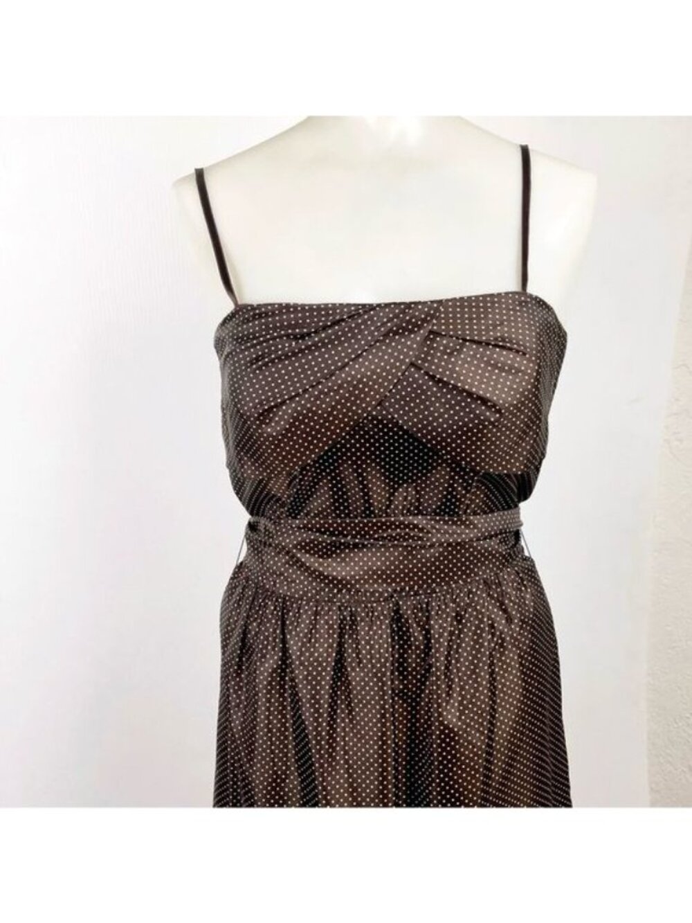 BCBG Paris Brown polka dot pleated dress 8 - Picture 8 of 9